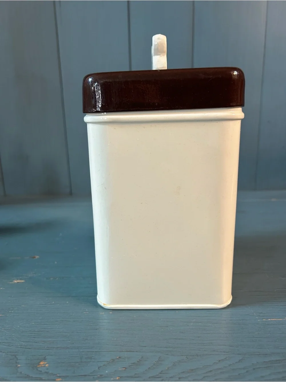 Cream and Brown Dog Treat Canister – 'Treats' Storage Container